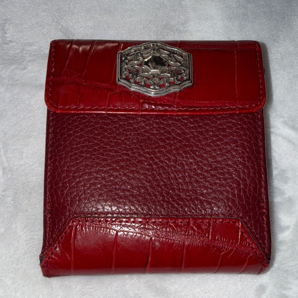 Brighton Red Croc-Embossed Leather Bifold Wallet with Silver Emblem
